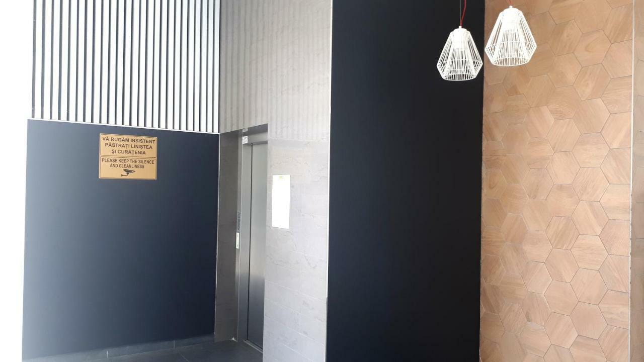 Highsky Oradea Apartments Kültér fotó