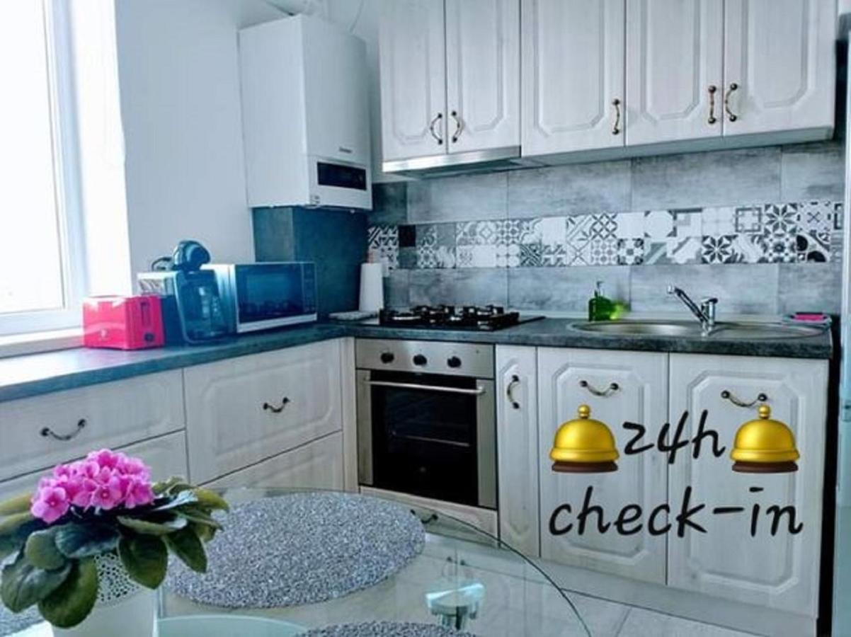 Highsky Oradea Apartments Kültér fotó
